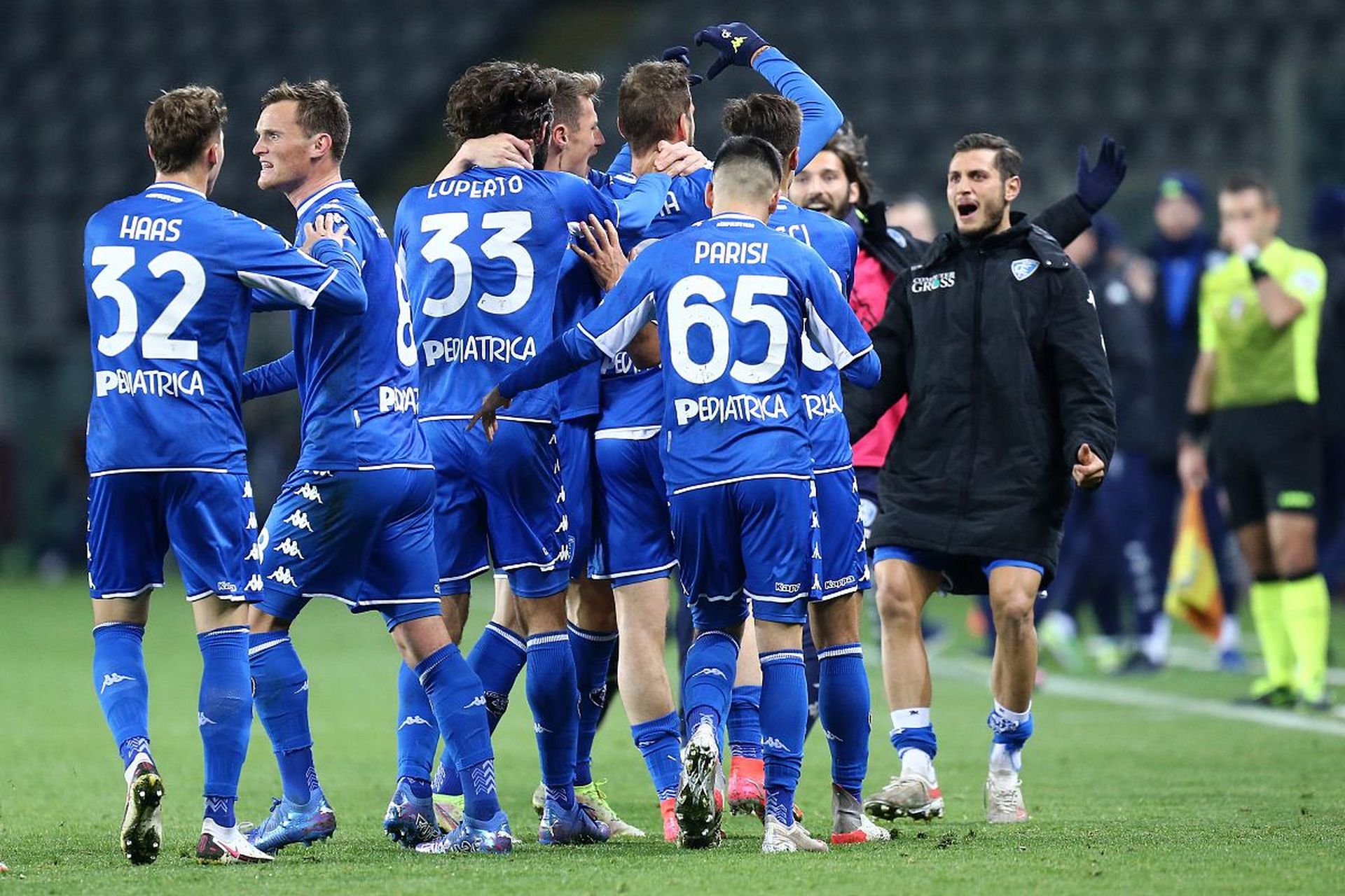 咄逼人的攻 咄逼人的攻